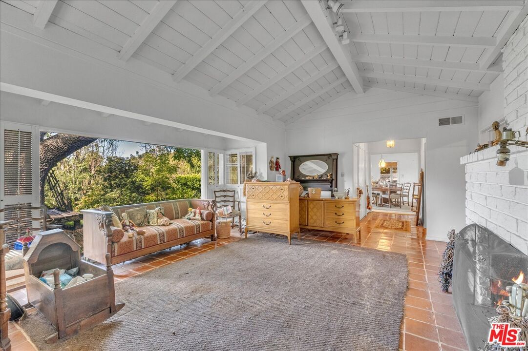 Blairwood photo 21