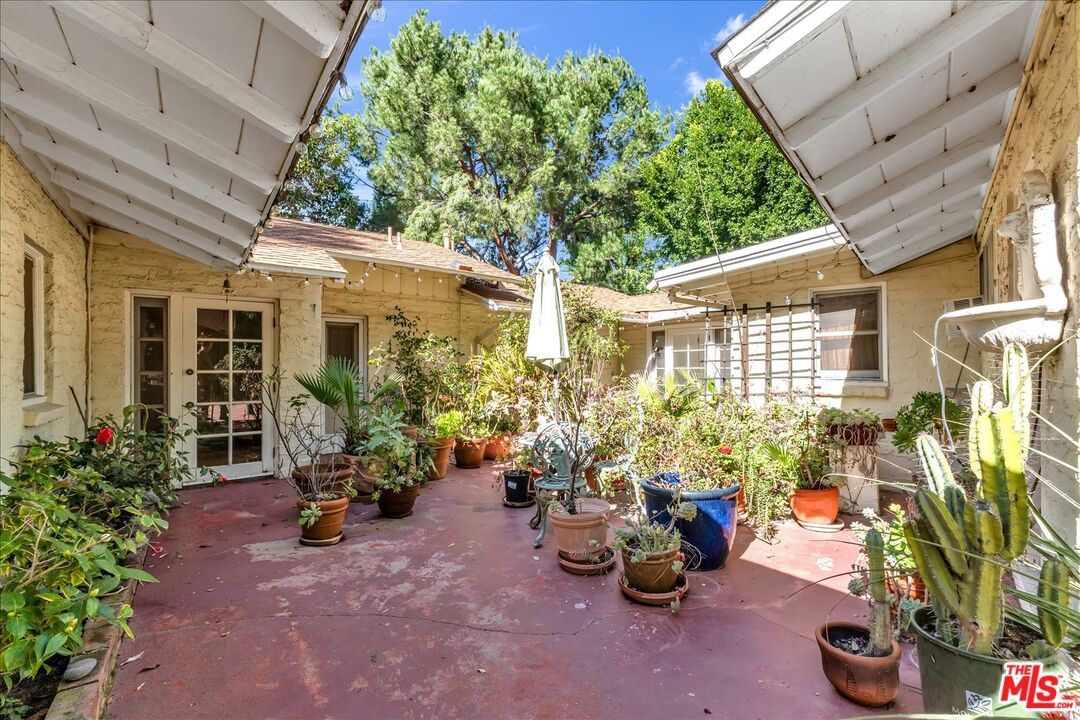Blairwood photo 31