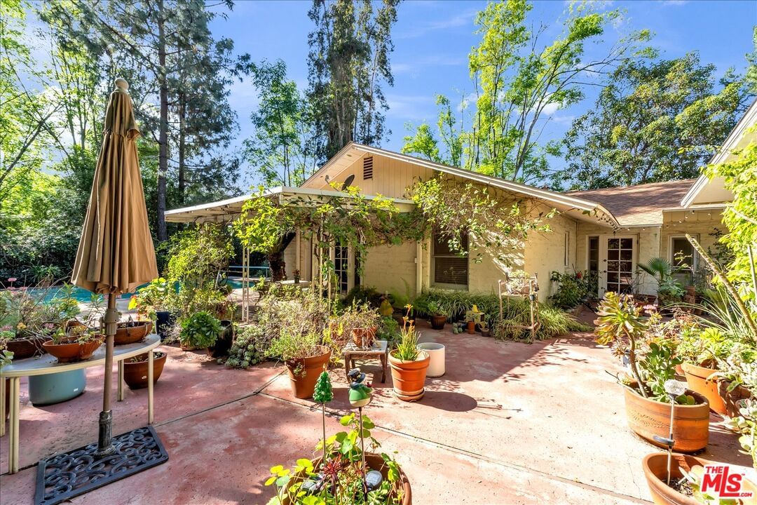 Blairwood photo 32