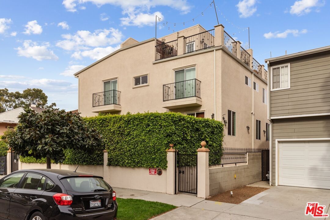 Centinela photo 3