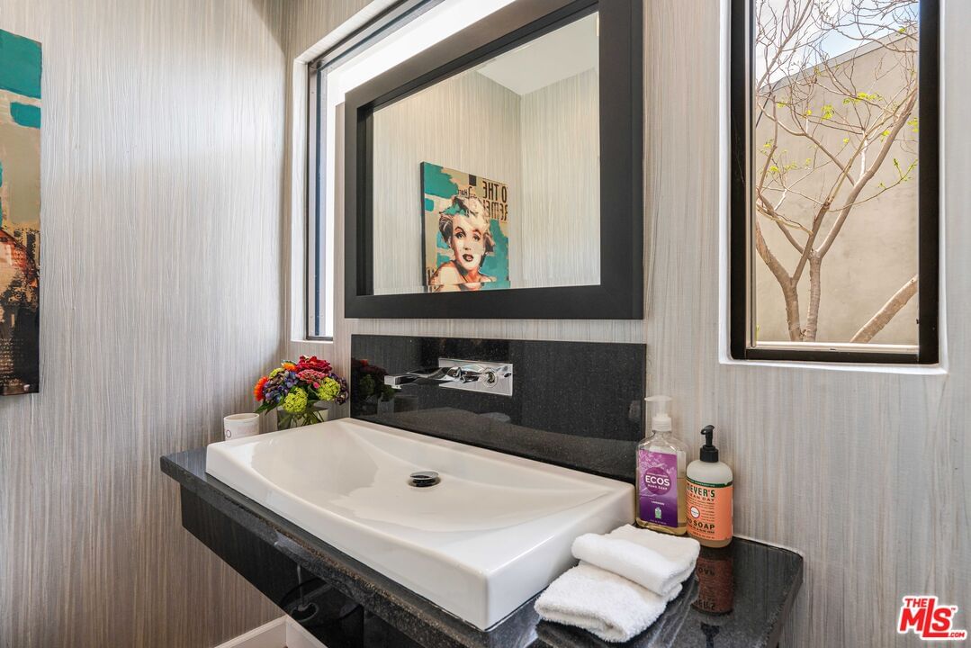Summitridge photo 19
