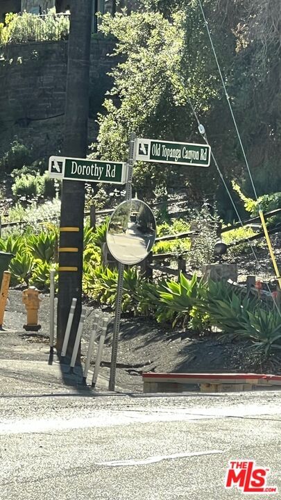 Old Topanga Canyon photo 14