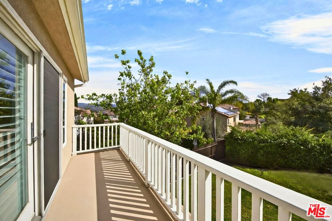 Linda Vista photo 11