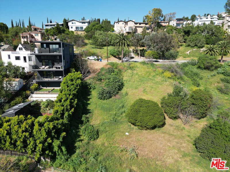 3526 Loma Lada Dr