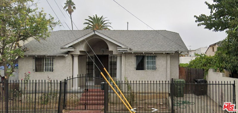 5061 Fountain Ave