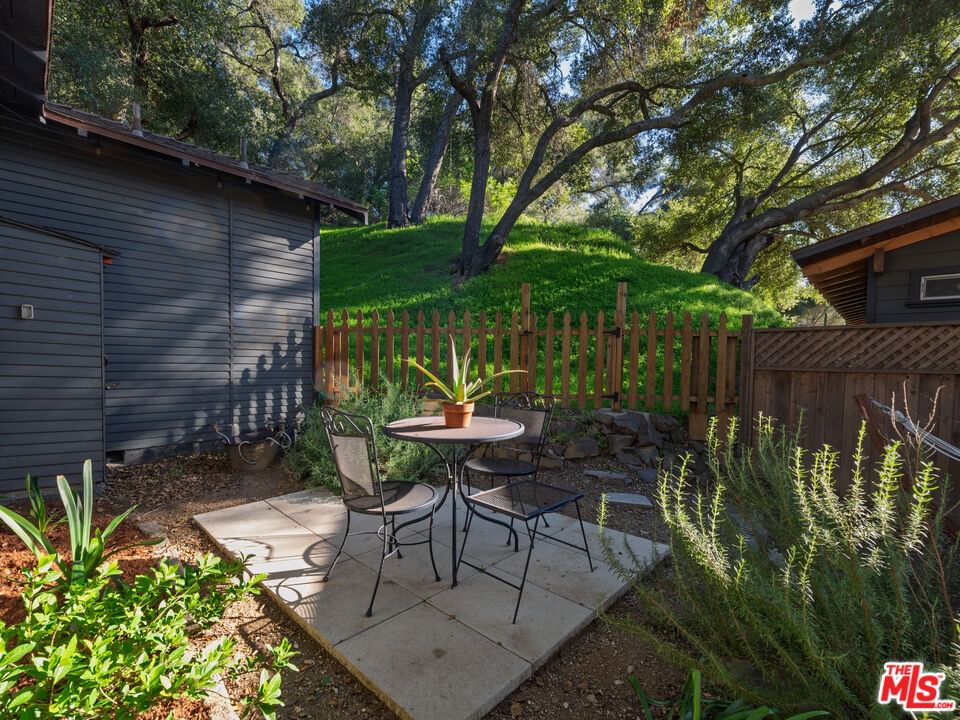 Topanga Canyon photo 14