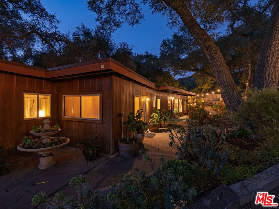 Topanga Canyon photo 25