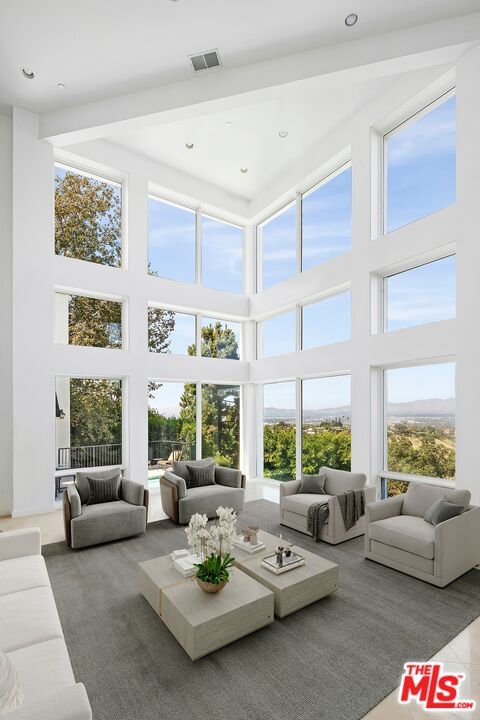 Mulholland photo 8
