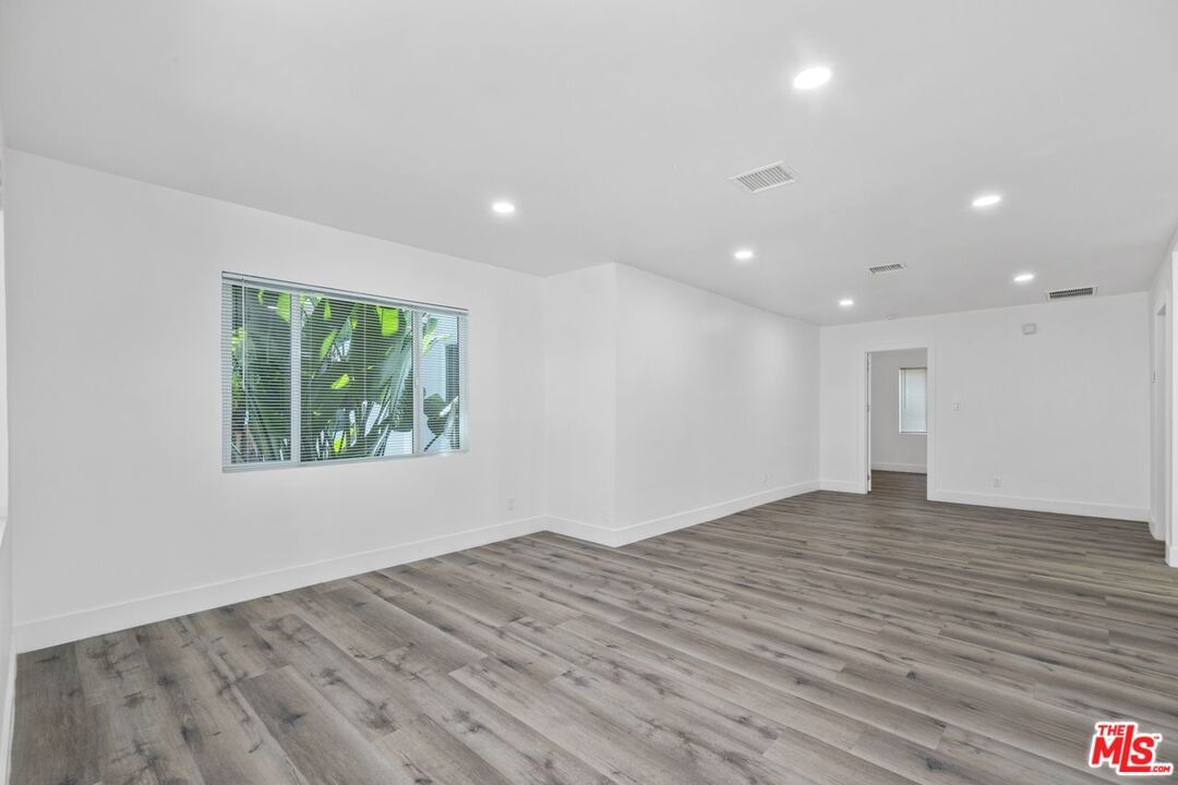 Westbourne photo 11