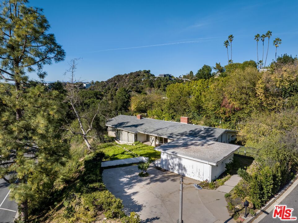 Loma Vista photo 3