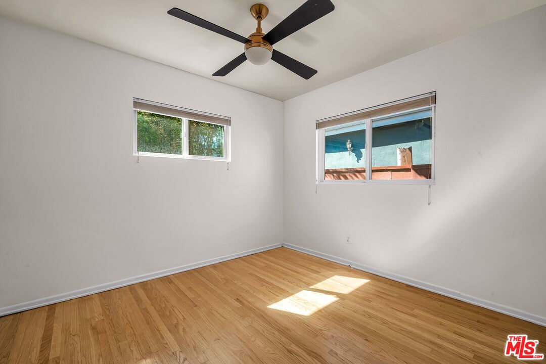 Delano photo 21