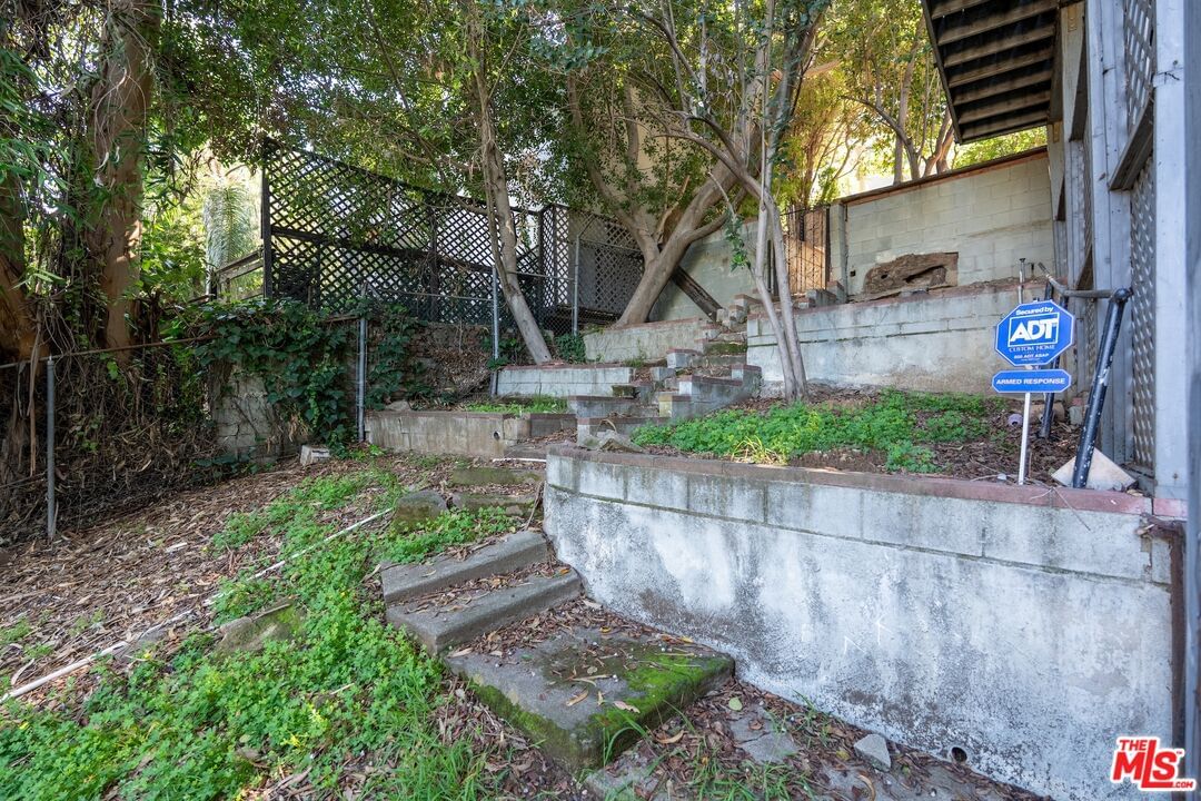 Oak Glen photo 14