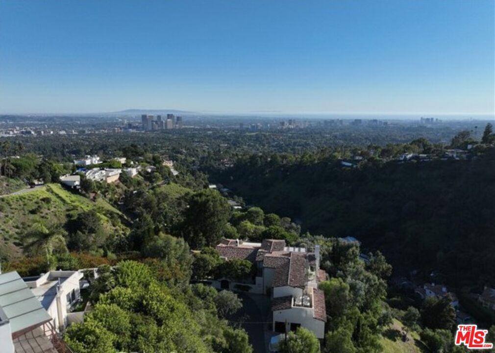 Summitridge photo 8