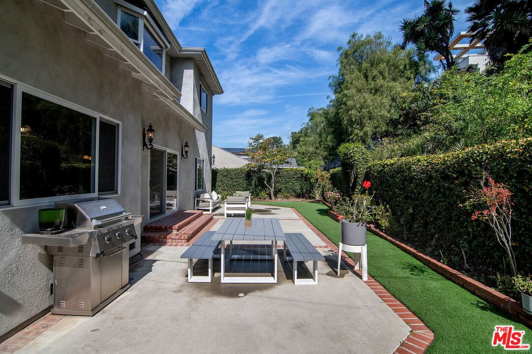Castle Heights photo 44
