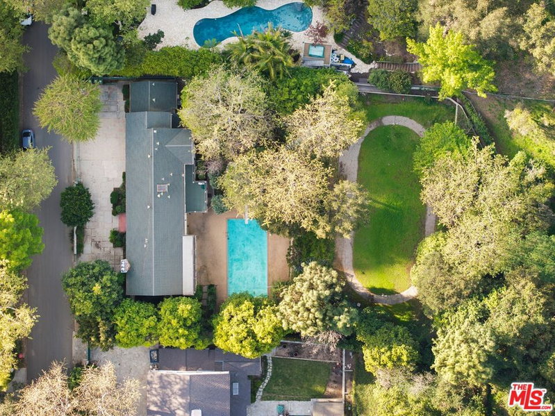 1150 Stone Canyon Rd