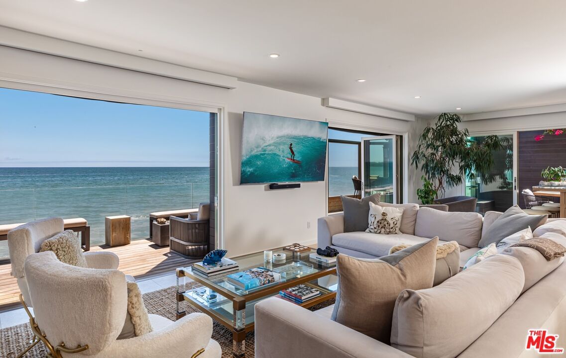 Escondido Beach photo 10