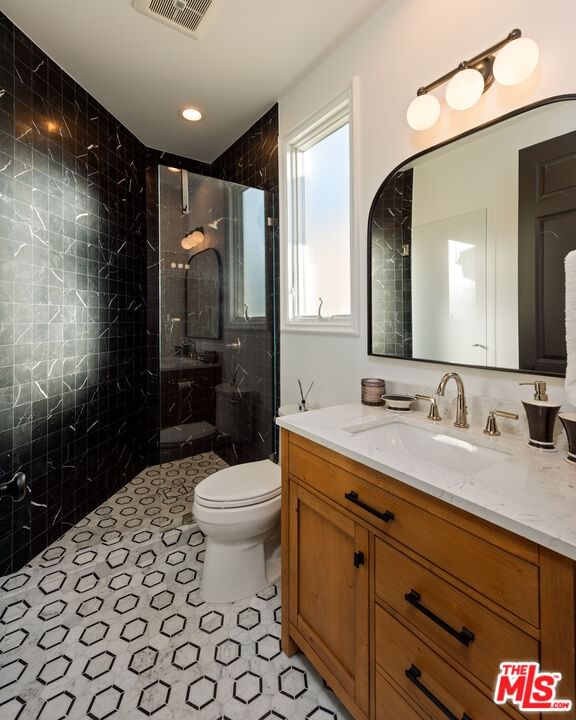 Channel Pointe photo 33