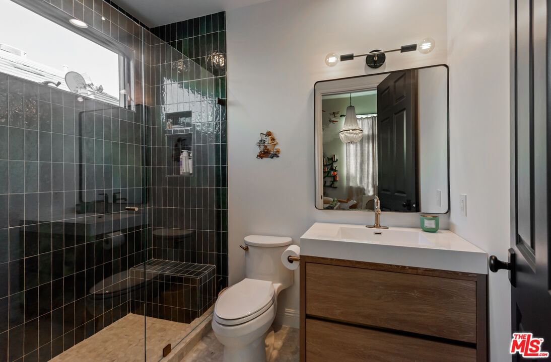 Channel Pointe photo 35