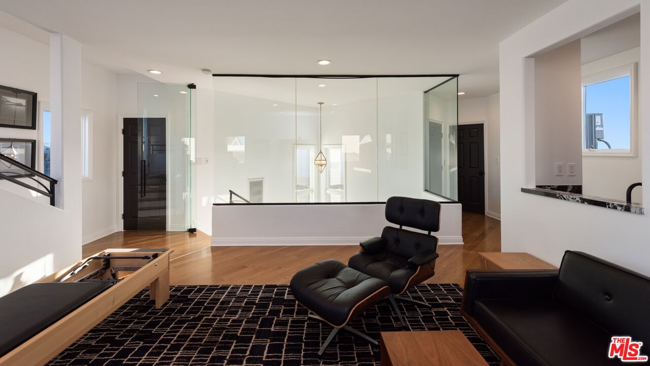 Channel Pointe photo 40