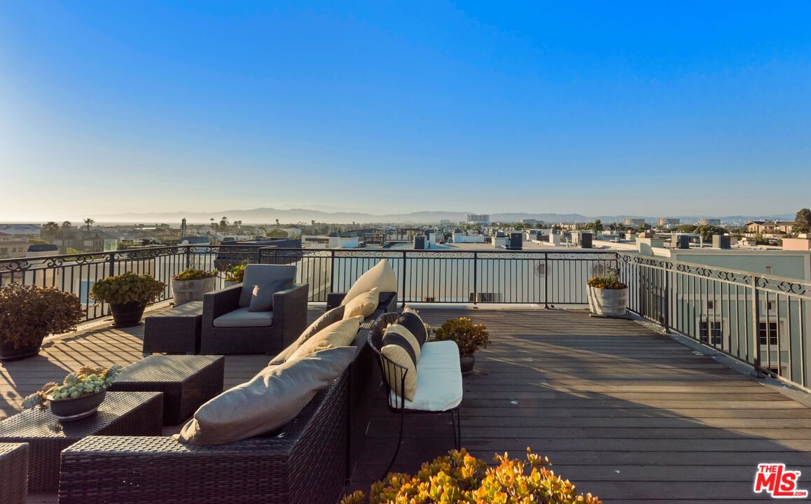Channel Pointe photo 46