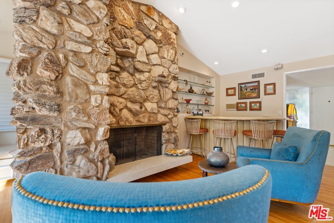 Parkglen photo 7