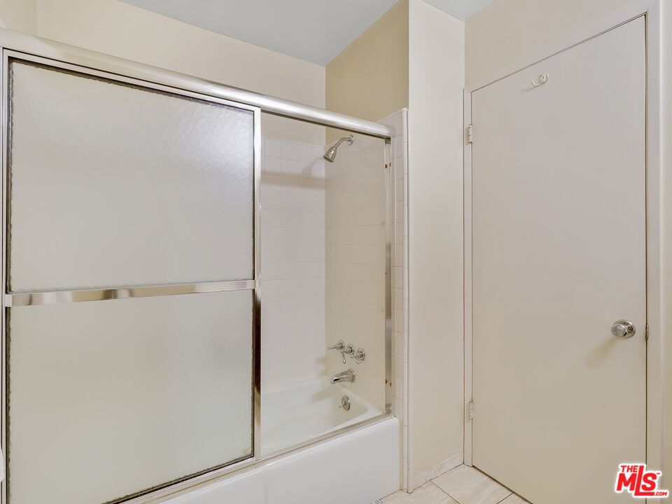 Wescott photo 34