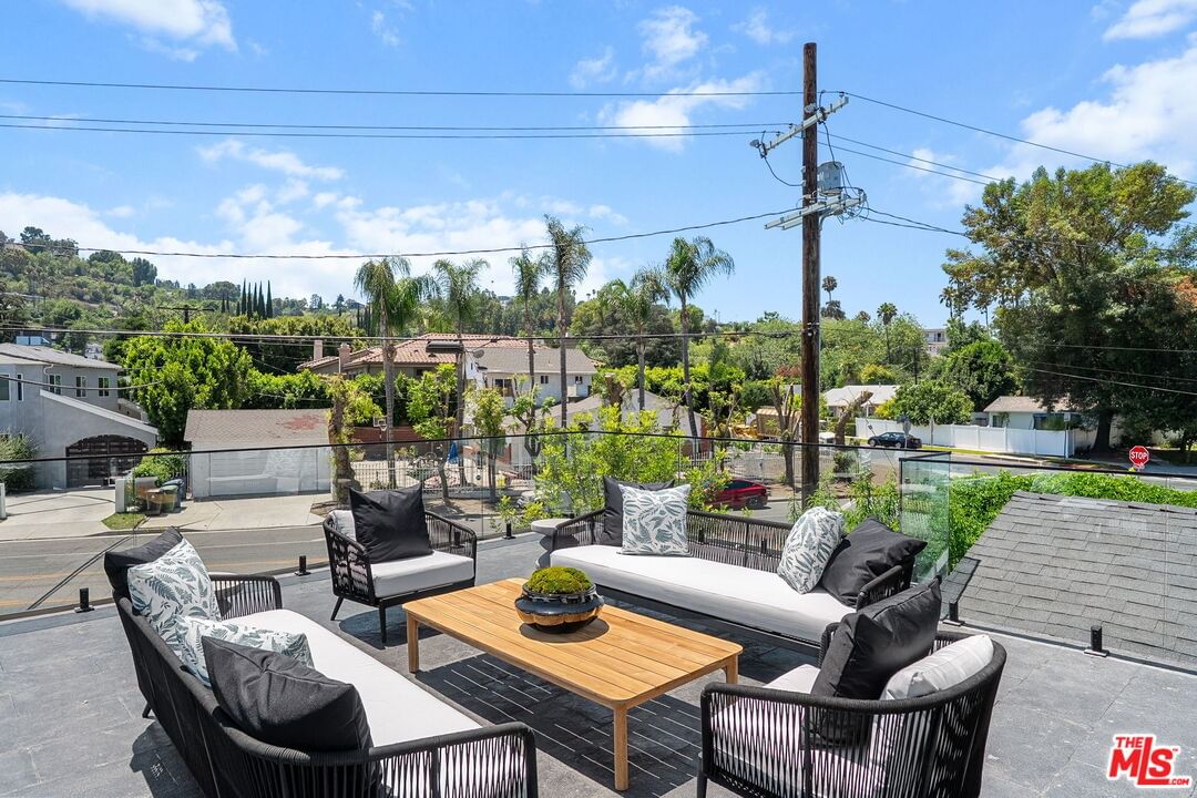 Valley Vista photo 50