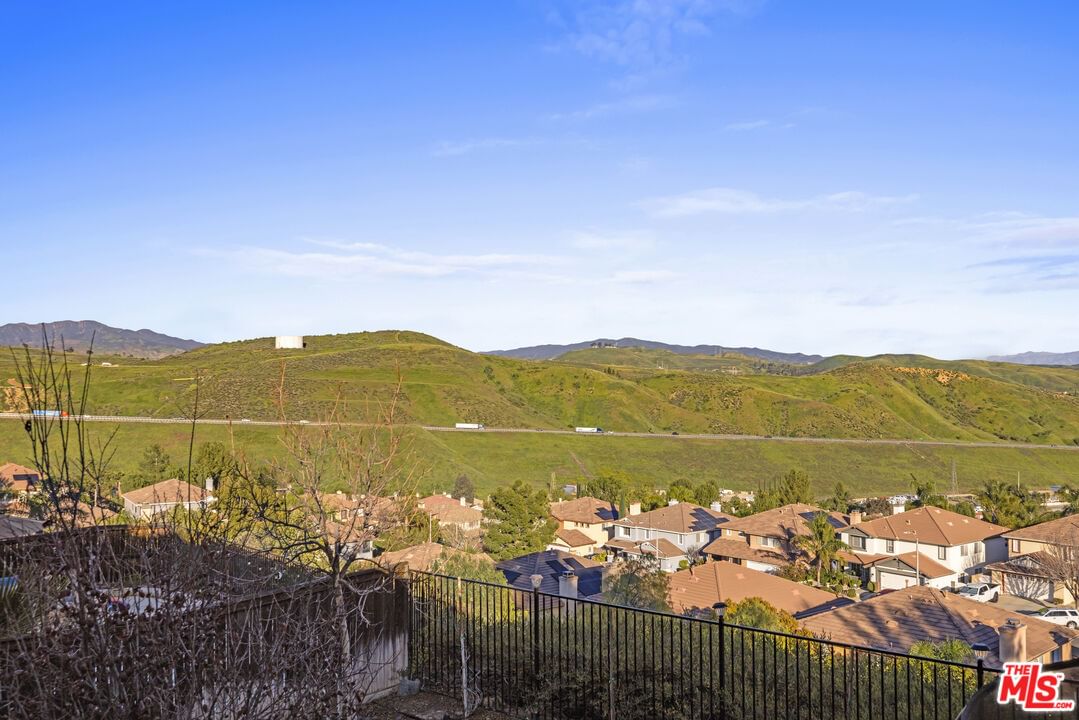 Ridge Top photo 44
