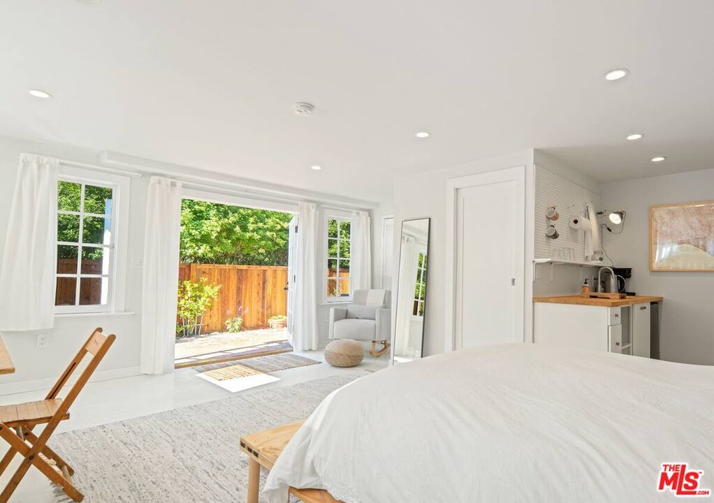 Fernwood Pacific photo 37