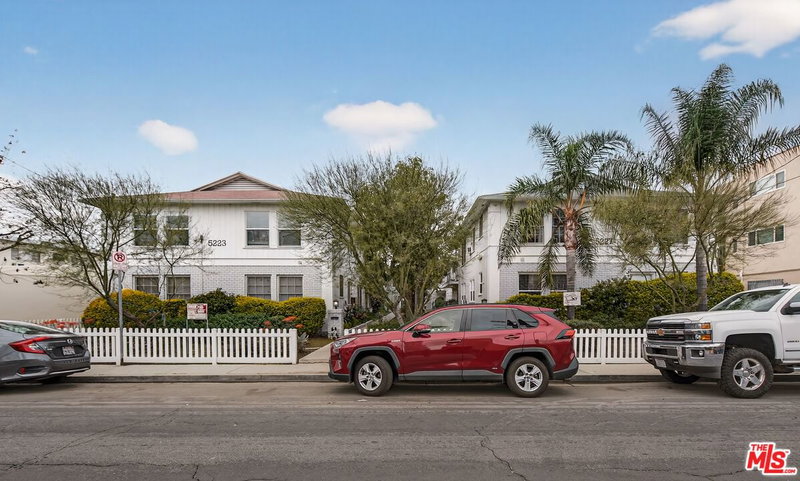 5227 Corteen Pl