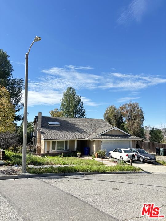 6618 Smoke Tree Ave