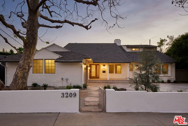 3209 Patricia Ave
