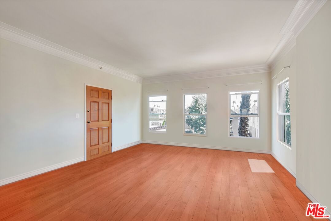 Kenmore photo 24
