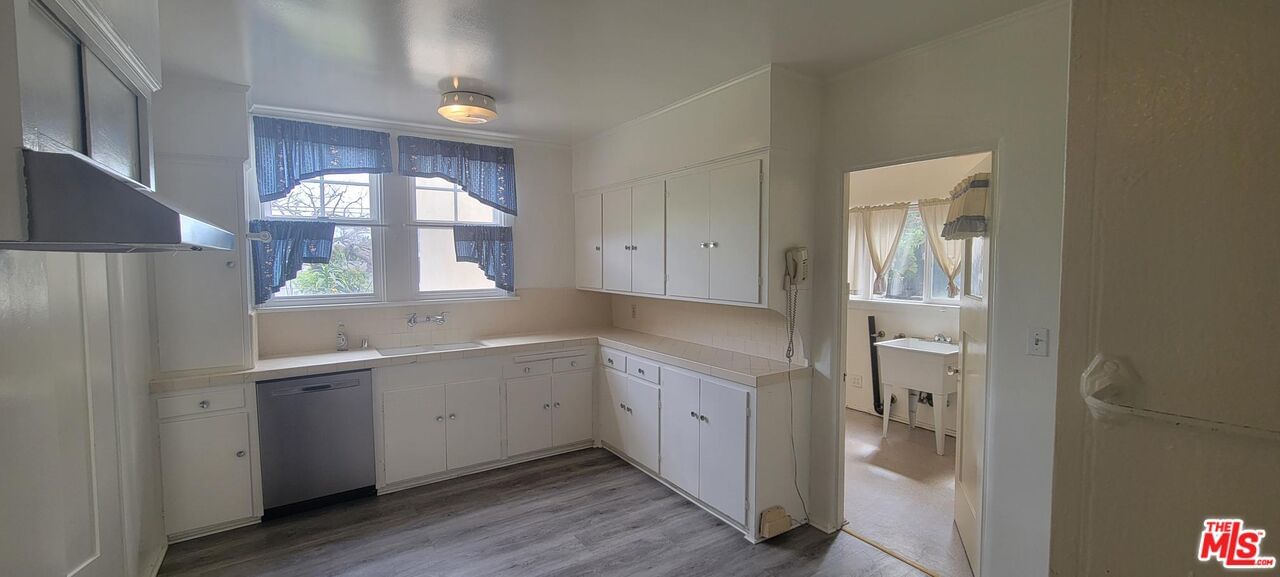 Castle Heights photo 13