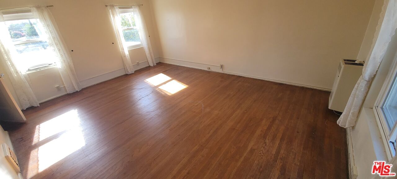 Castle Heights photo 23