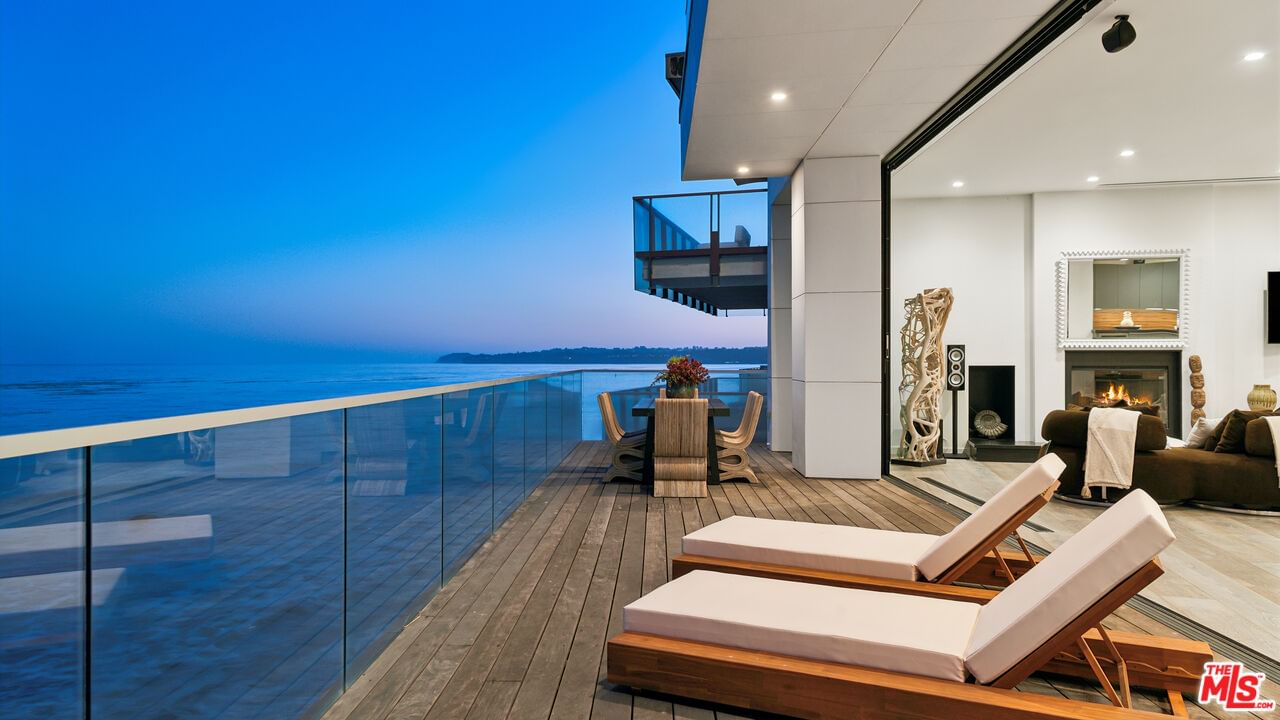 Malibu Cove Colony photo 42
