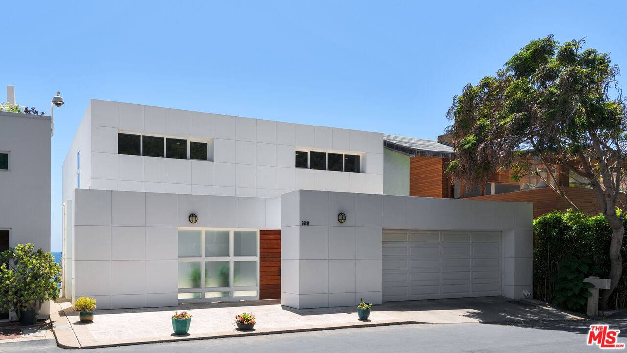 Malibu Cove Colony photo 5