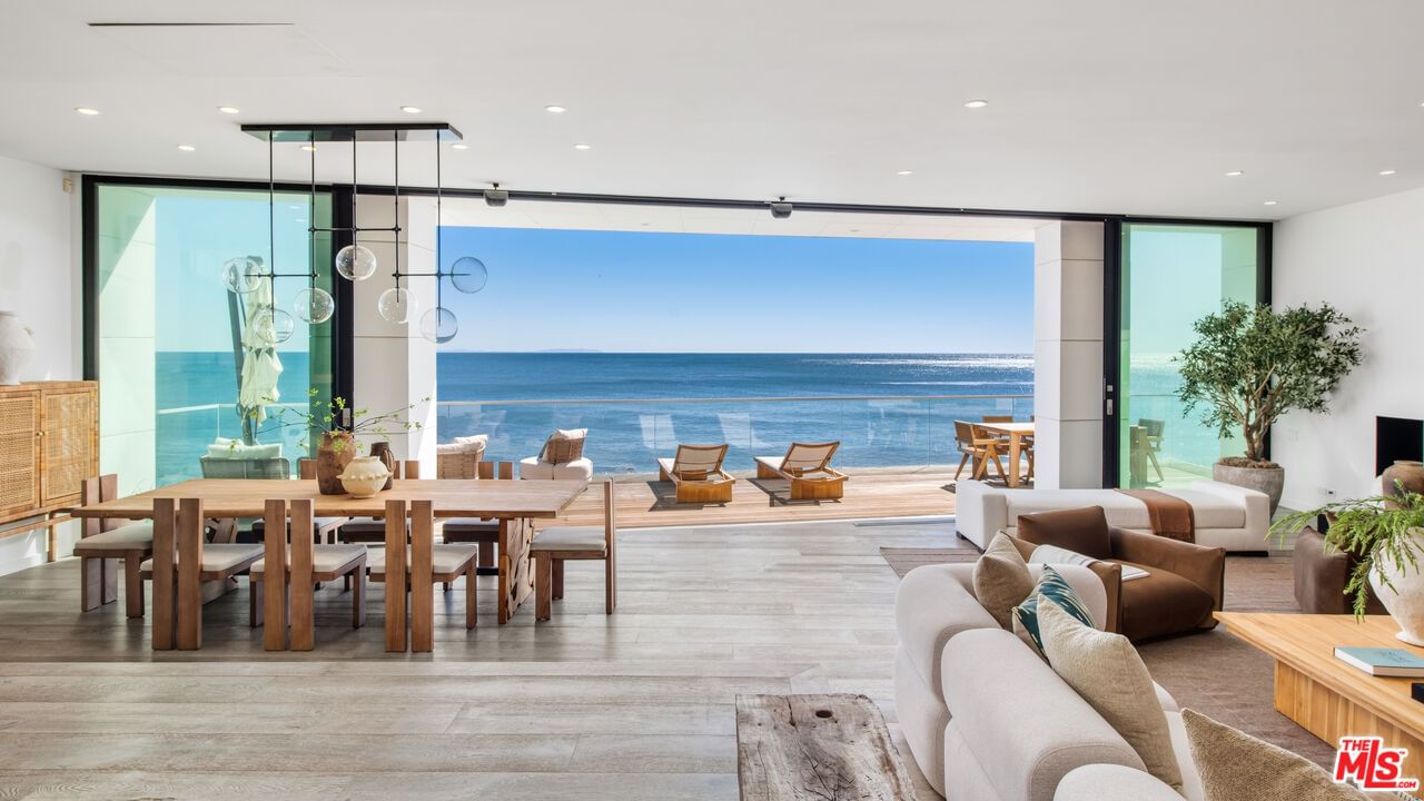 Malibu Cove Colony photo 8