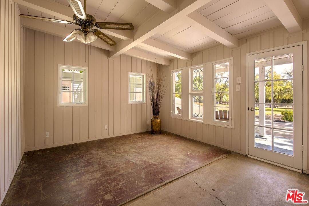 Mulholland photo 42
