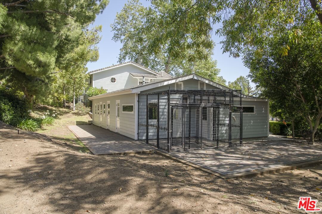 Mulholland photo 44