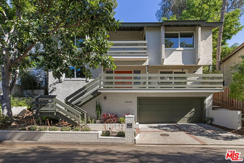 3654 Lavell Dr