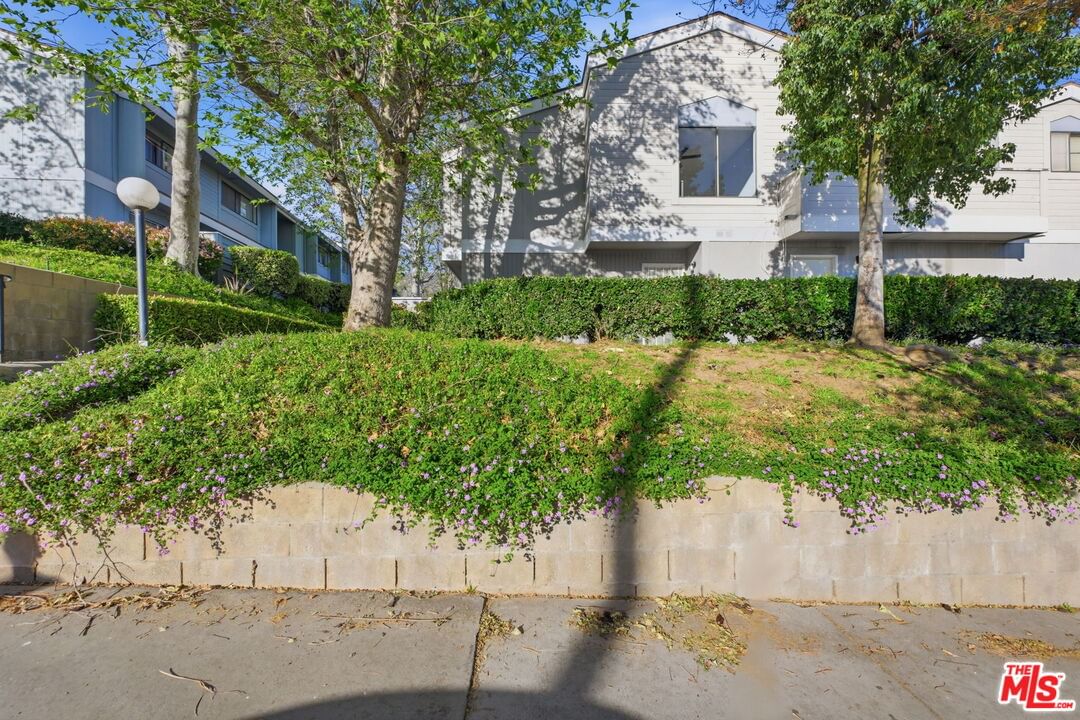 Hubbard photo 1