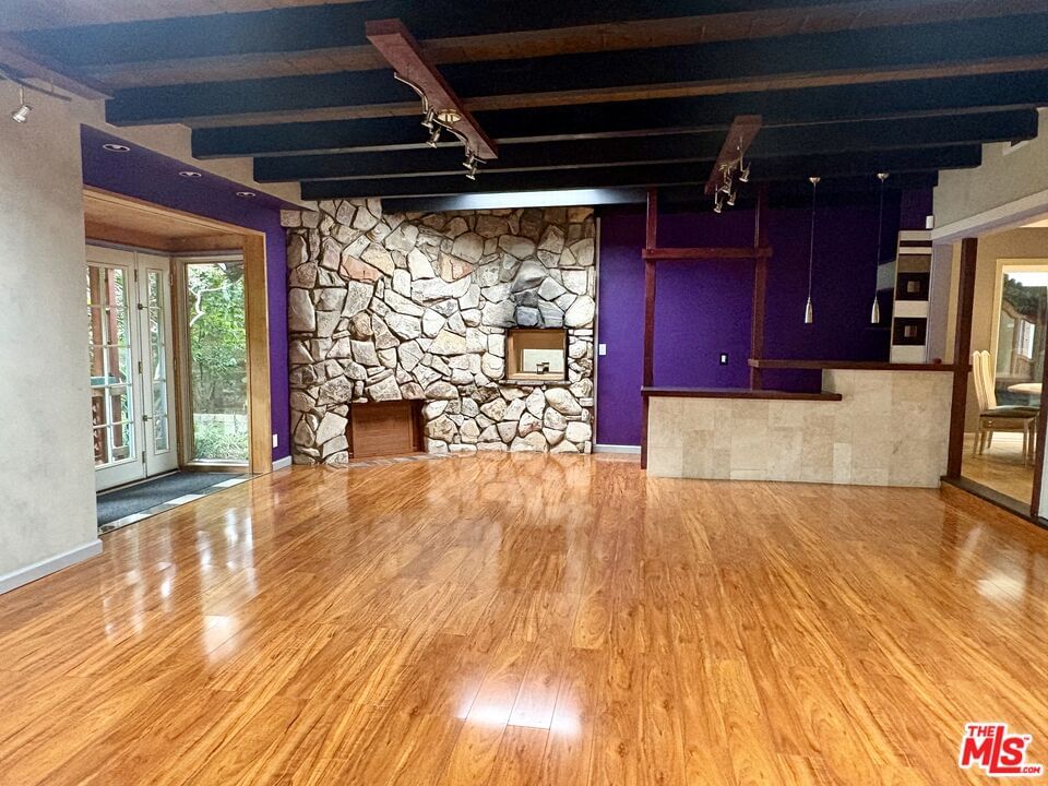 Delano photo 11