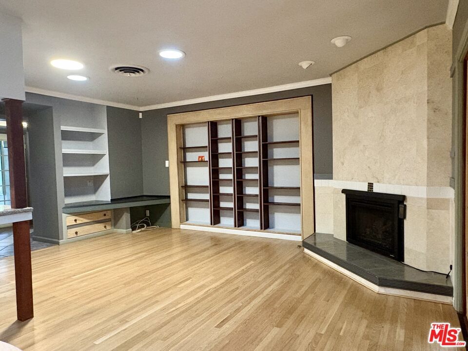 Delano photo 27