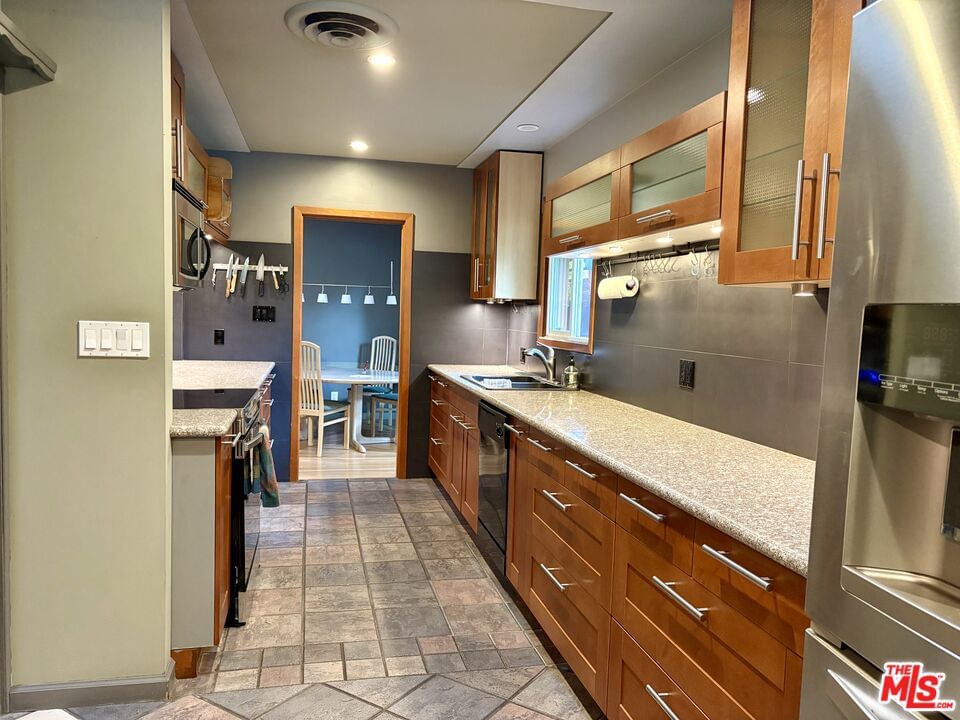 Delano photo 35