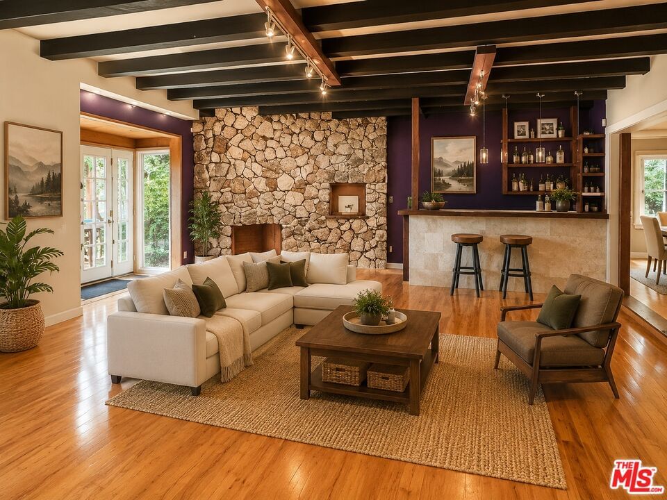 Delano photo 46