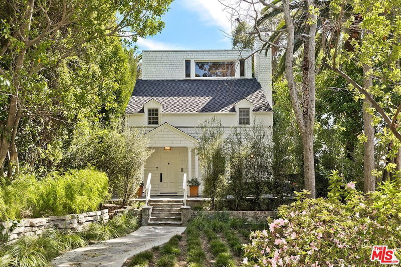 1852 Vista St