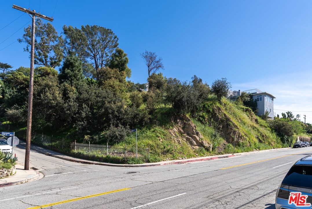 Glendale photo 5