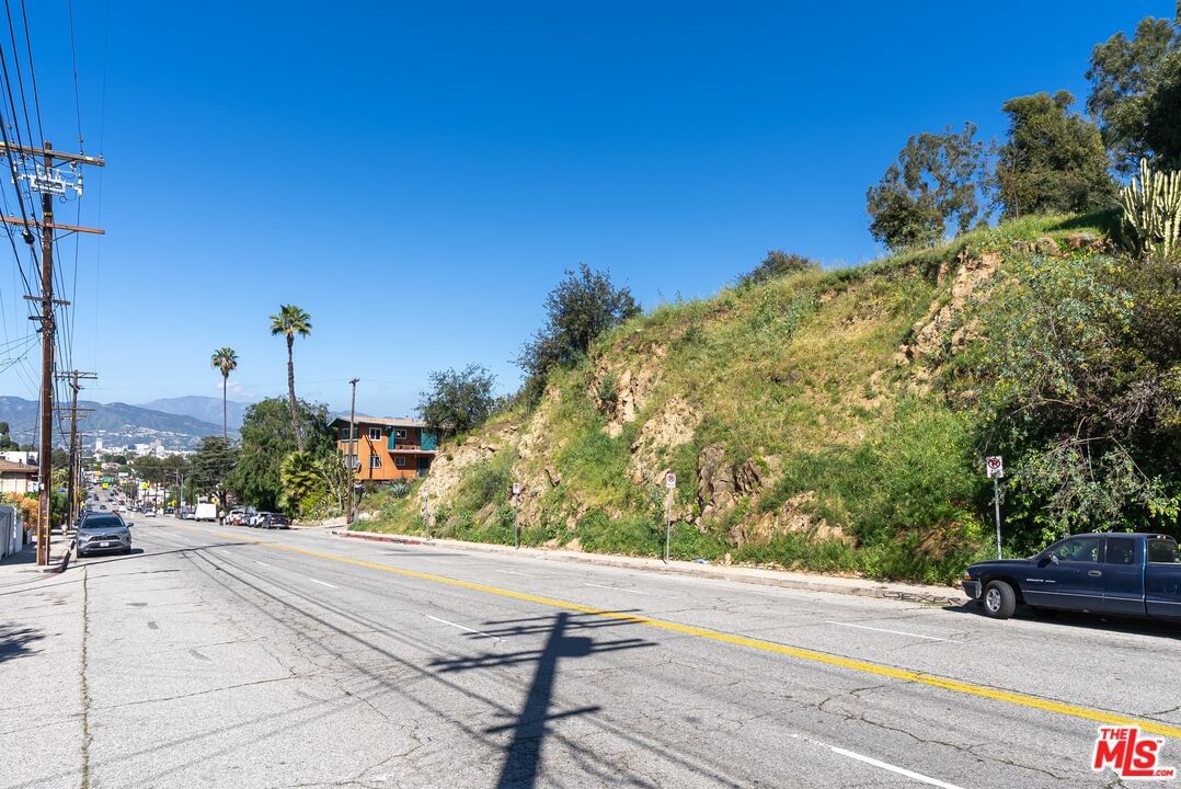 Glendale photo 6
