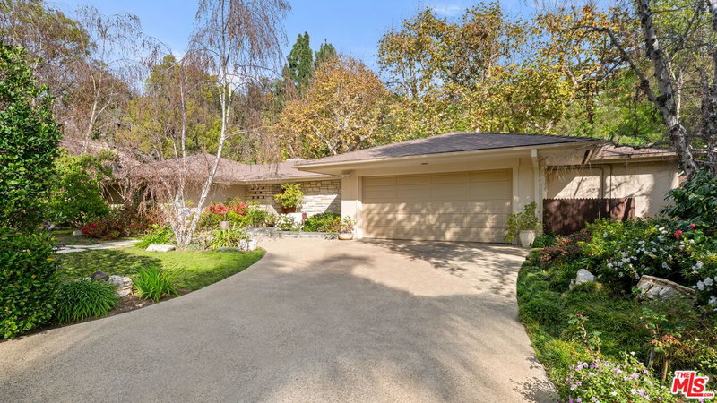 1244 Shadybrook Dr